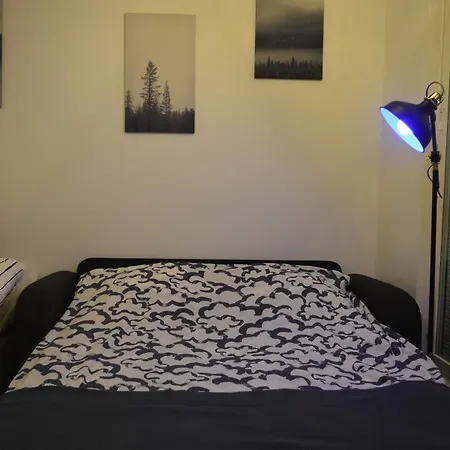 Over The Railway Station, 7 Mins Helsinki Airport Apartment