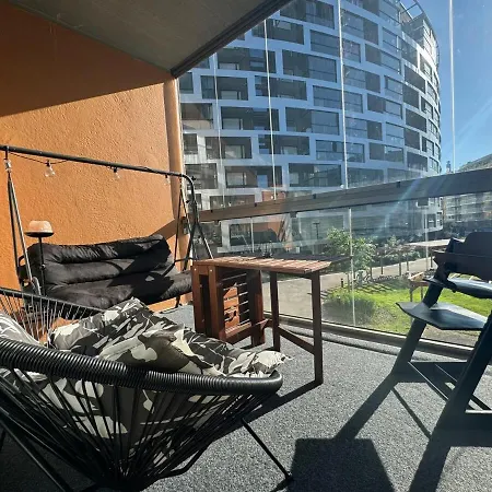 Over The Railway Station, 7 Mins Helsinki Airport * 万塔