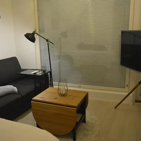 Διαμέρισμα Over The Railway Station, 7 Mins Helsinki Airport Βάνταα