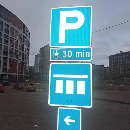 Over The Railway Station, 7 Mins Helsinki Airport *