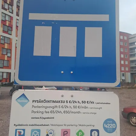 Over The Railway Station, 7 Mins Helsinki Airport * Βάνταα