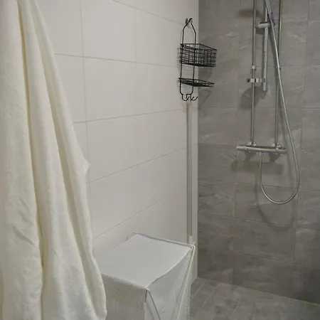 Over The Railway Station, 7 Mins Helsinki Airport *