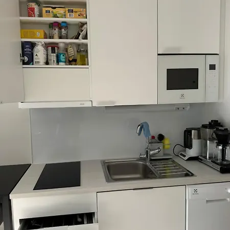 Over The Railway Station, 7 Mins Helsinki Airport * Βάνταα